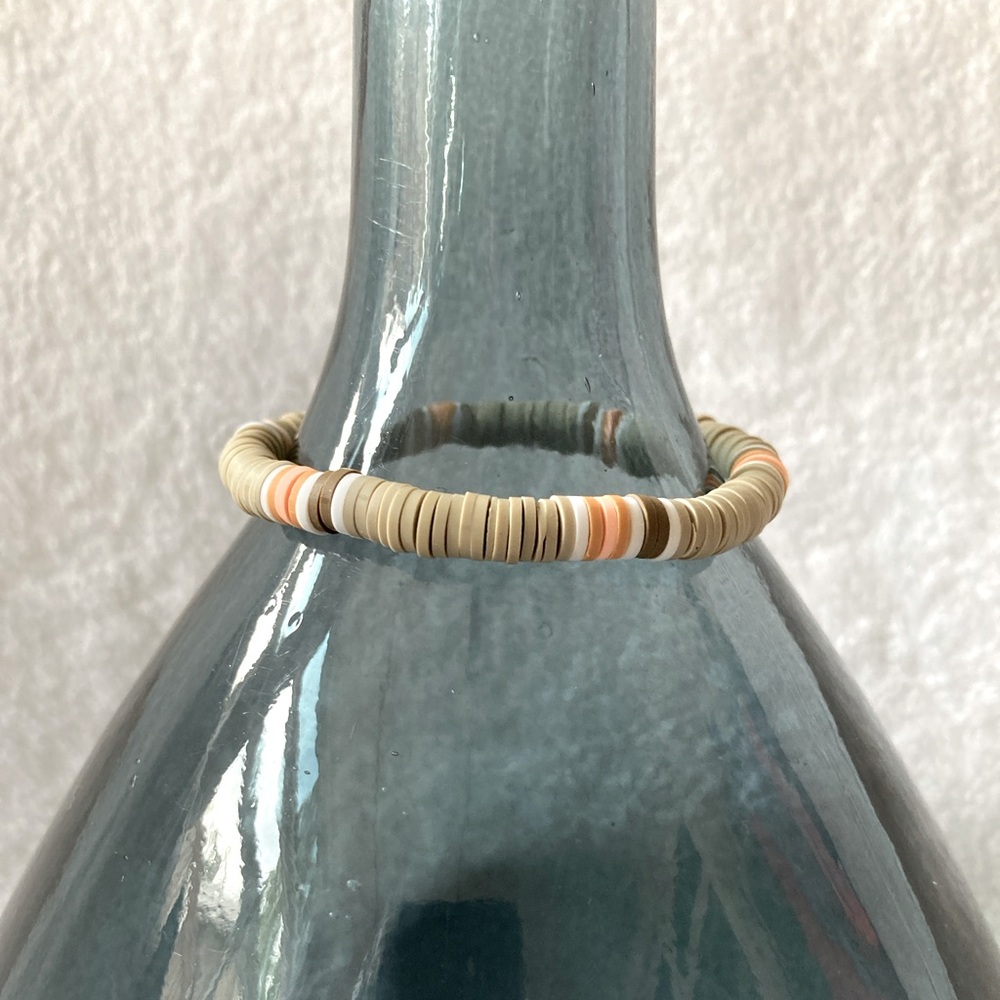 ❌❌ SOLD ❌❌ 2 for $15   Multi Color Rubber Bead Stretch Friendship Bracelet